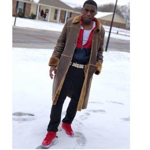 Meet your Posher, Derrian